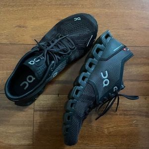 On cloud running sneakers